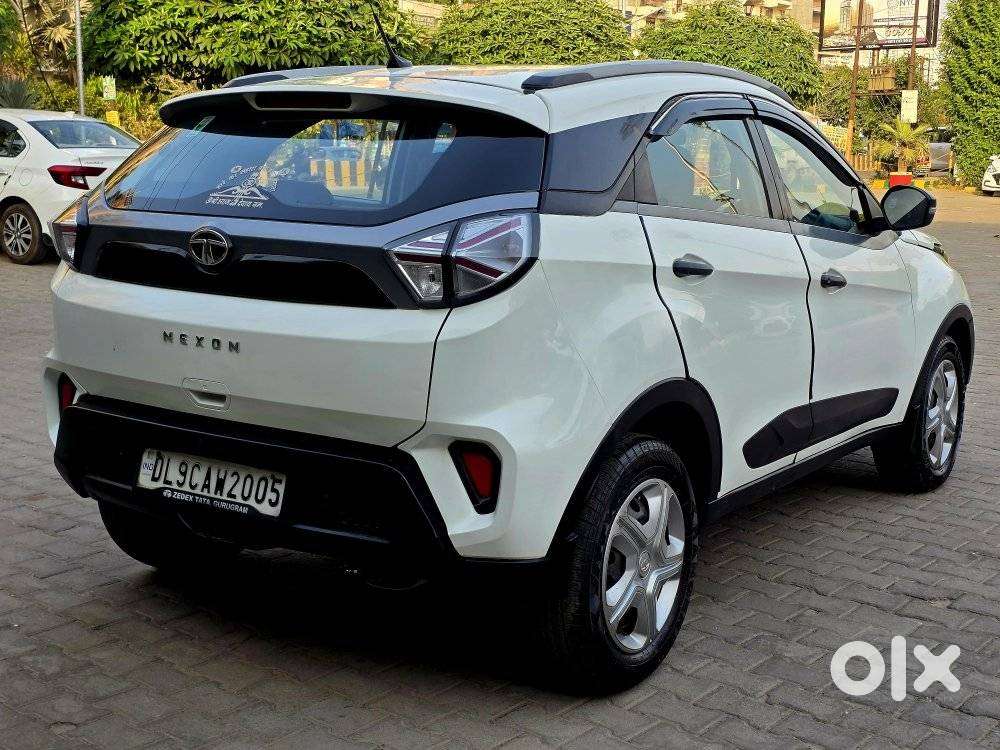 Tata Nexon 1.2 Revotron Xm Plus (s), 2021, Petrol