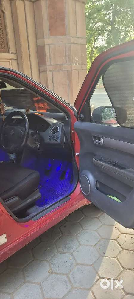 Maruti Suzuki Swift 2006 Petrol 151000 Km Driven