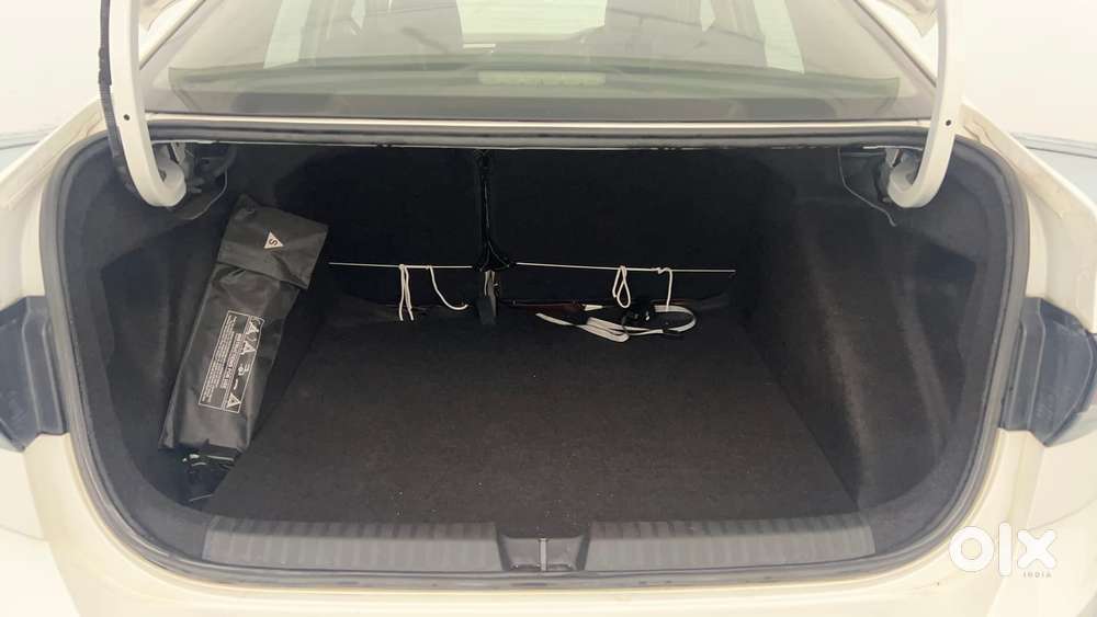 Volkswagen Virtus Highline Plus 1.0 Tsi At, 2023, Petrol