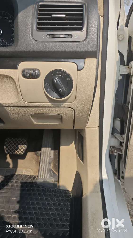 Volkswagen Jetta 1.9 Tdi Automatic  Diesel