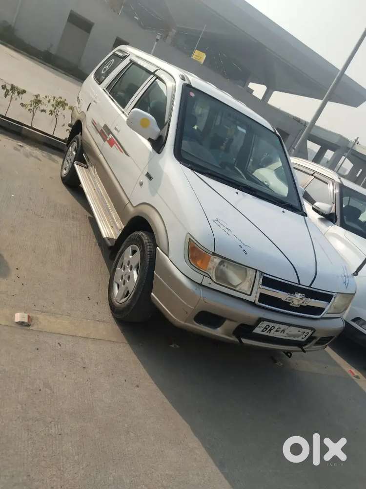 Chevrolet Tavera 2011 Diesel 150000 Km Driven