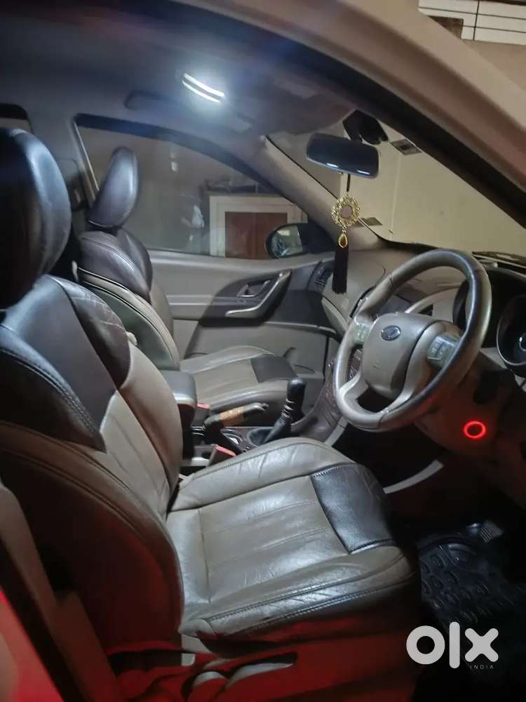 Mahindra Xuv500 2013 Diesel 108000 Km Drive