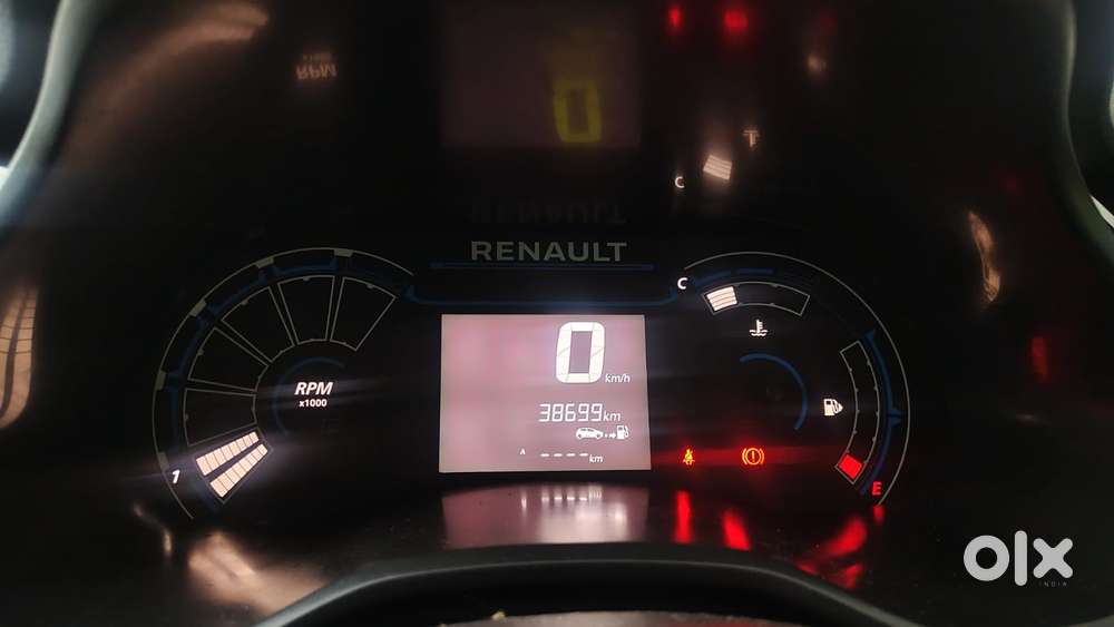 Renault Triber Rxl, 2021, Petrol
