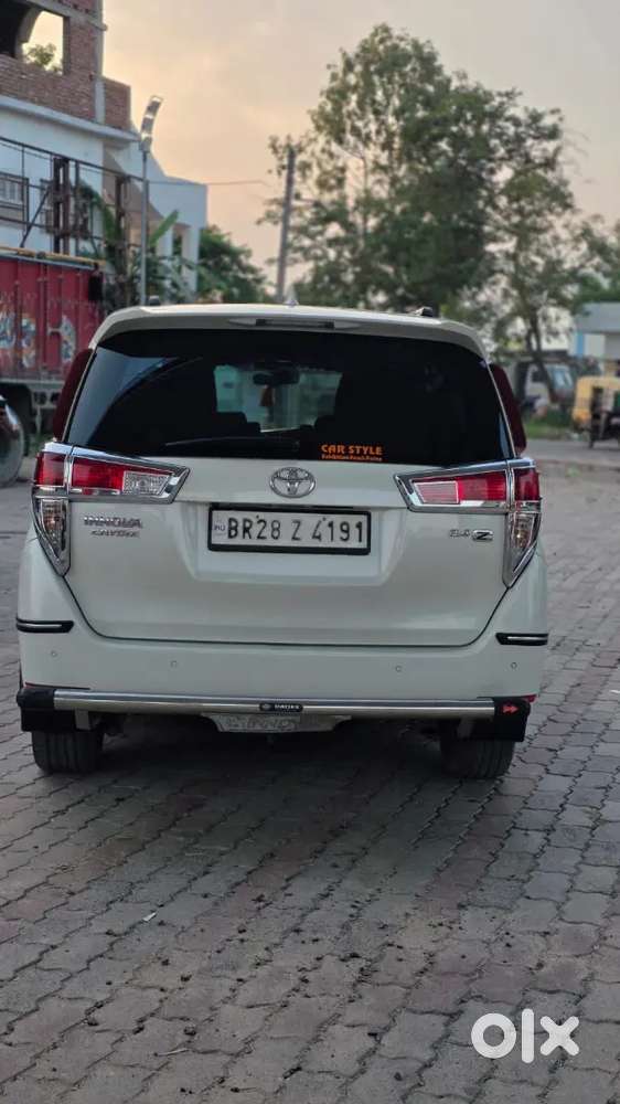 Toyota Innova Crysta 2022 Diesel Manual 7 Str