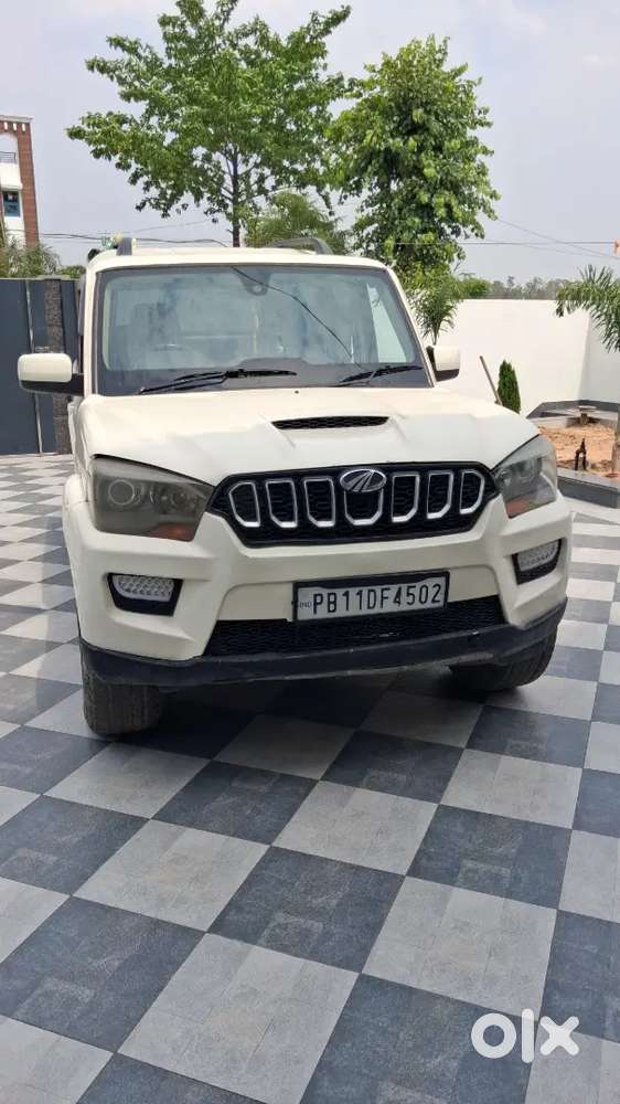 Mahindra Scorpio 2015 Diesel 122000 Km Driven