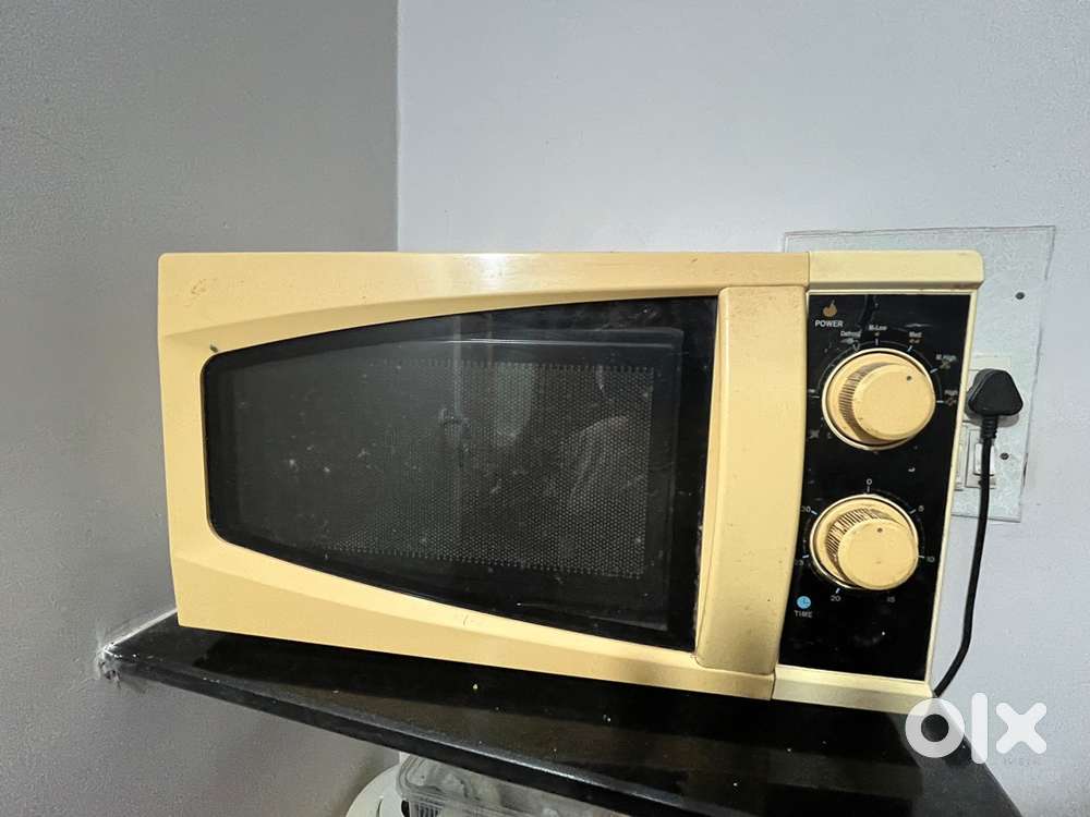 Microwave Oven