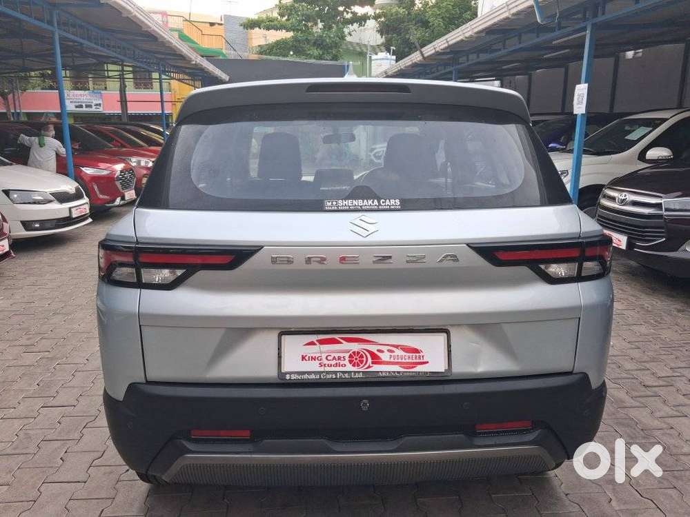 Maruti Suzuki Brezza 1.5 Lxi Smart Hybrid, 2025, Petrol