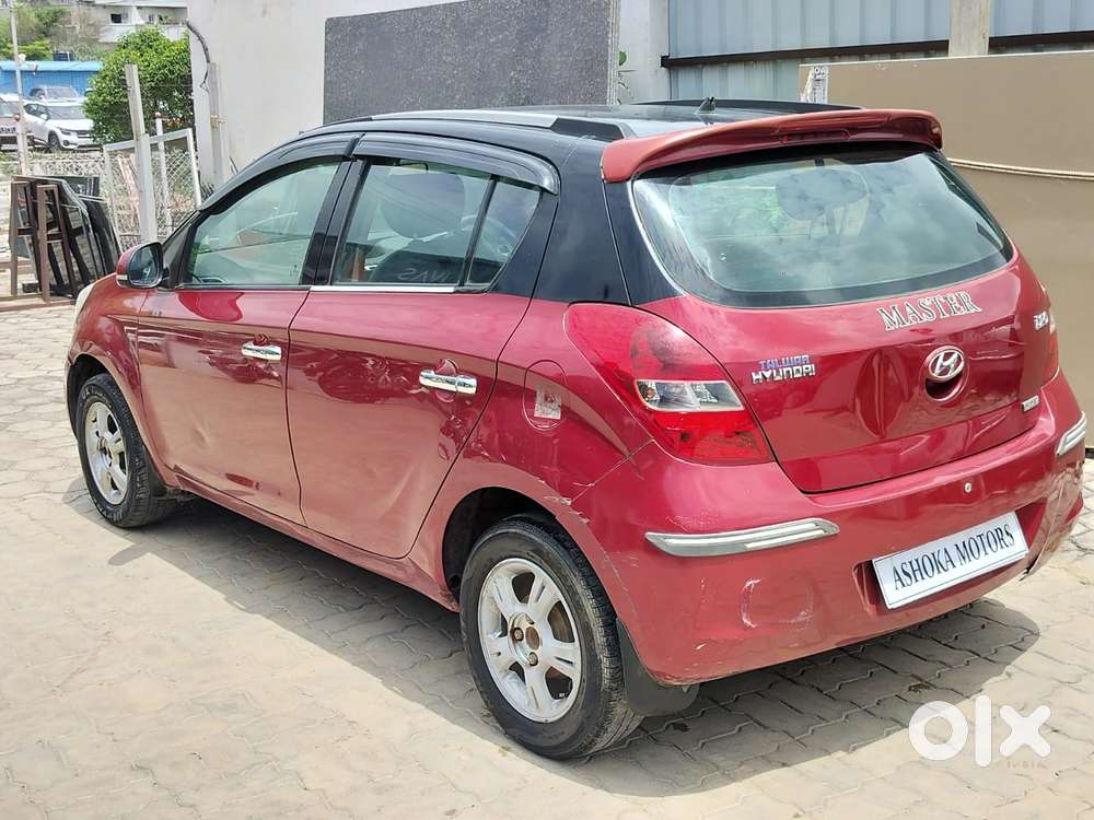 Hyundai I20 Sportz 1.2 Bs-iv, 2010, Petrol