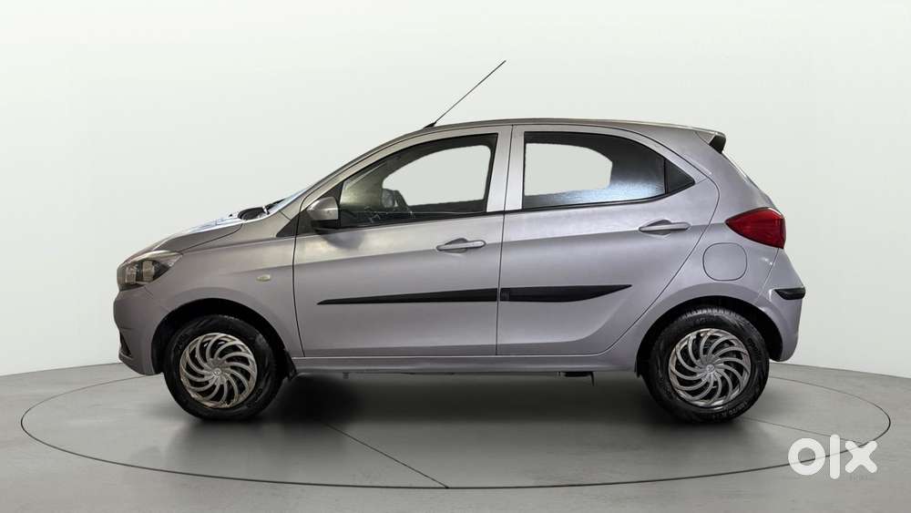 Tata Tiago 1.2 Revotron Xt, 2017, Petrol