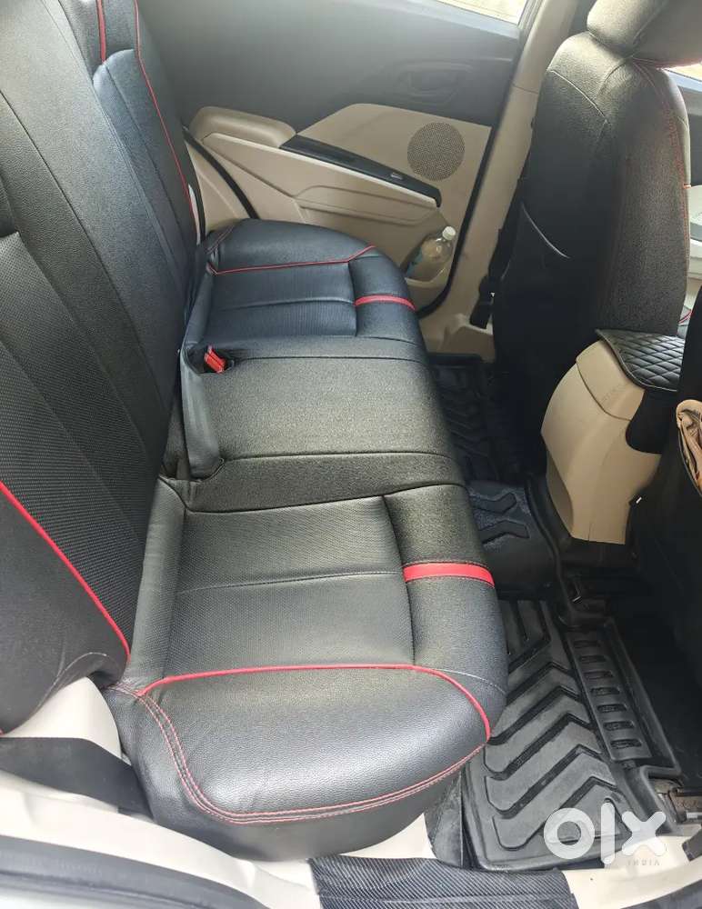 Mahindra Xuv300 Petrol 2024