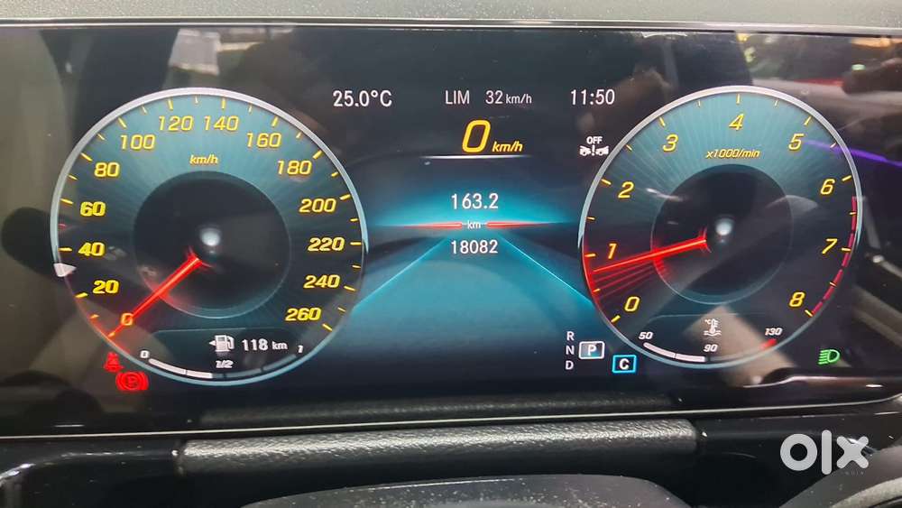 Mercedes-benz Gla 200, 2023, Petrol