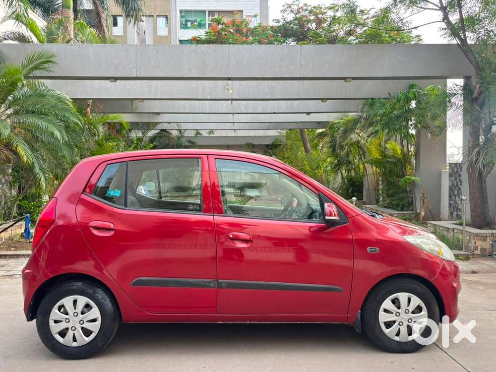 Hyundai I10 2013 Guaranty 23521 Km Driven