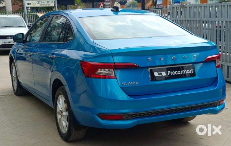 Skoda Slavia Ambition 1.0l Tsi Mt, 2023, Petrol