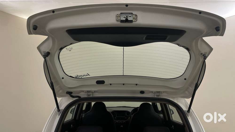 Hyundai Grand I10 1.2 Kappa Sportz Option At, 2017, Petrol