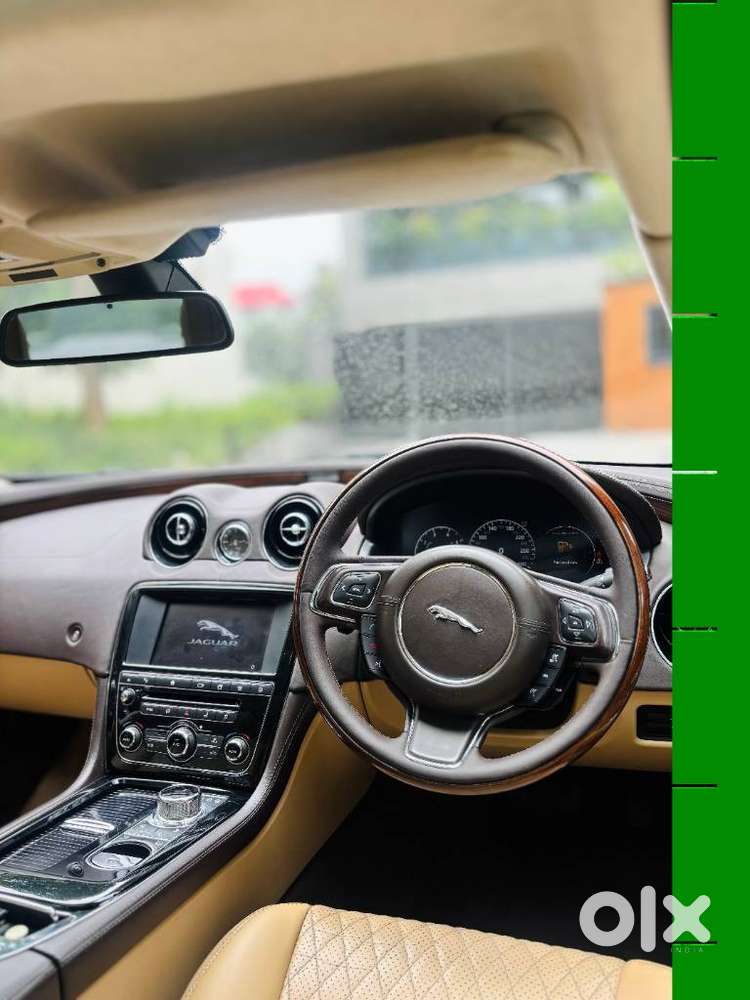 Jaguar Xj L 2.0 Petrol, 2017, Petrol