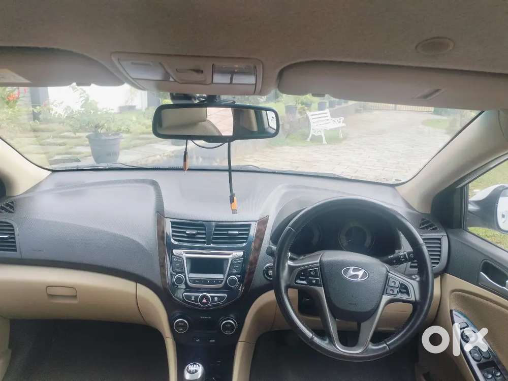 Hyundai Verna 1.6 Petrol 2015