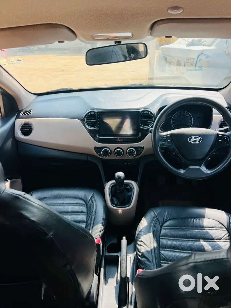 Hyundai Grand I10 Sportz      Modal 2015/16 Diesel 83000 Km Driven