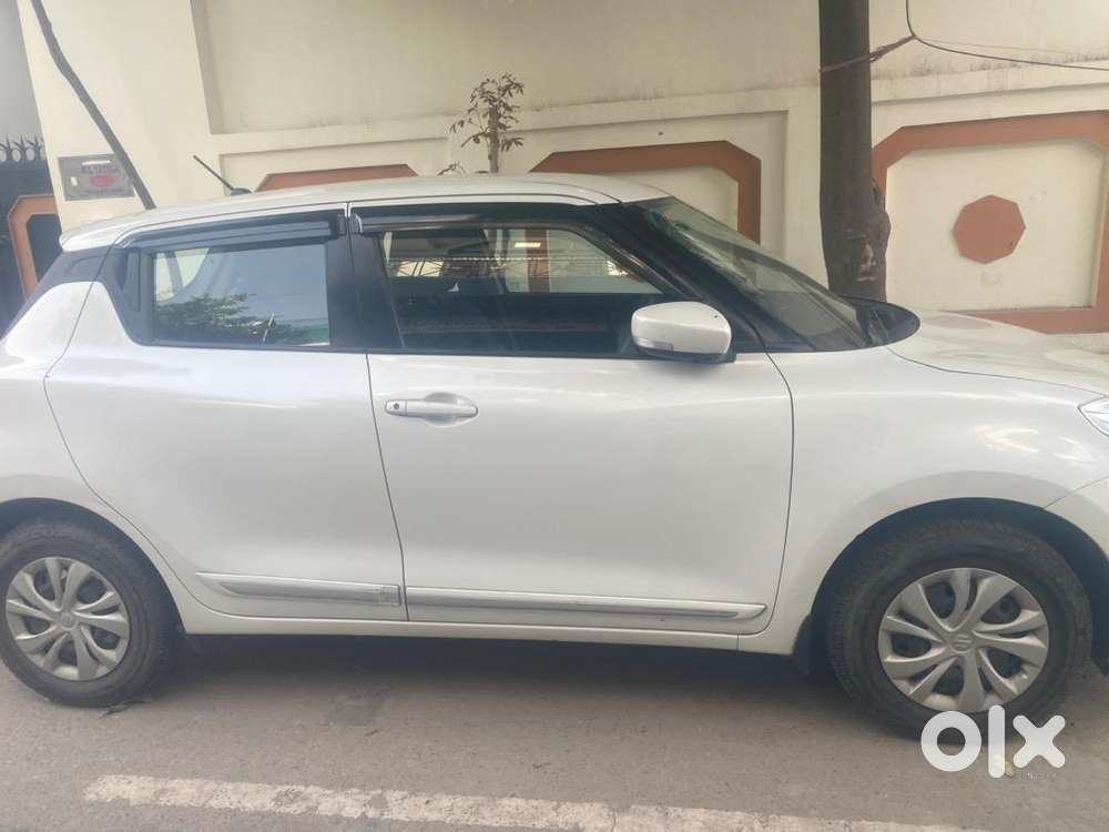 Maruti Suzuki Swift 2018 Petrol 22101 Km Driven