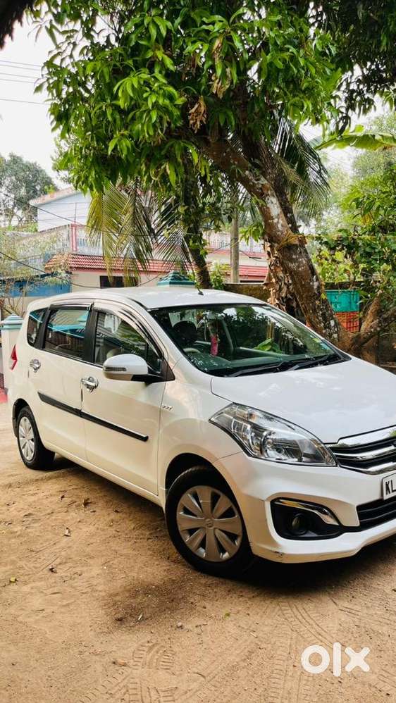 Maruti Suzuki Ertiga 2016 Petrol Well Maintained