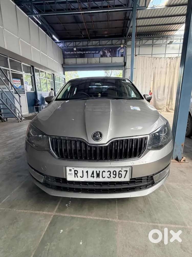 Skoda Rapid 2017 Diesel 160000 Km Driven And Well Maintained.