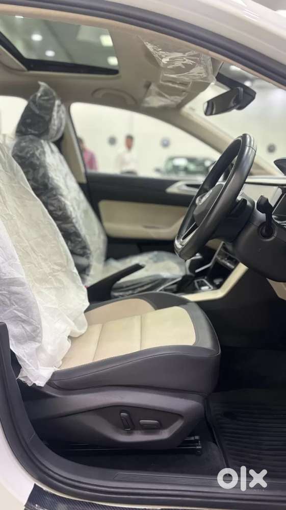 Volkswagen Virtus Topline 1.0 Tsi At (electric Seats), 2025, Petrol