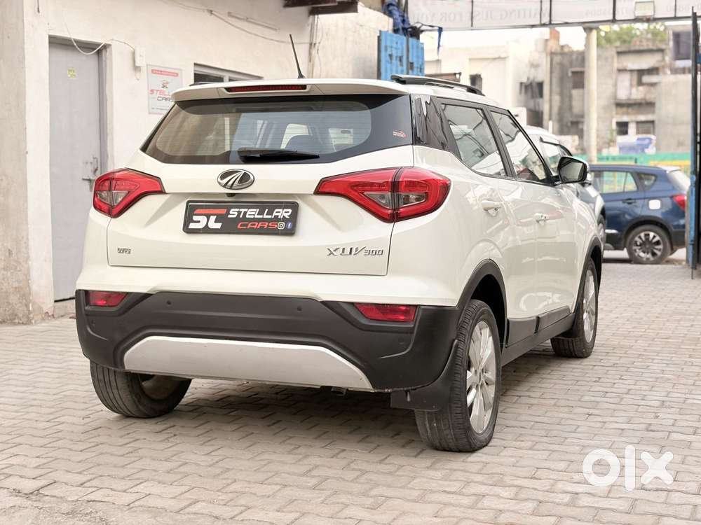 Mahindra Xuv300 W8 Diesel, 2022, Diesel
