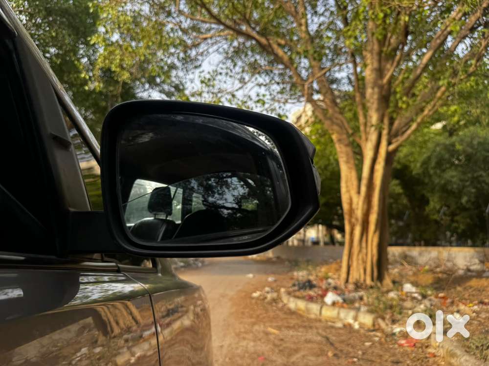 Toyota Innova Crysta [2020-ongoing] 2.4 Gx 7 Str, 2022, Diesel
