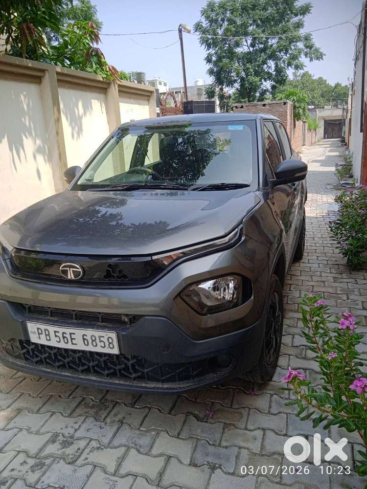 Tata Punch 2025 Petrol19000 Km Driven