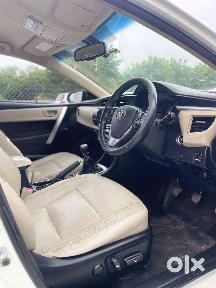 Toyota Corolla Altis 2013-2017 G Mt, 2016, Cng & Hybrids