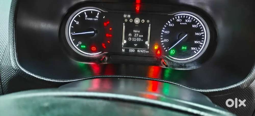 Mahindra Bolero New N10