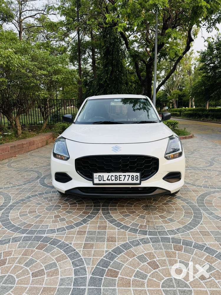 Maruti Suzuki Swift 1.2 Lxi (o), 2025, Petrol