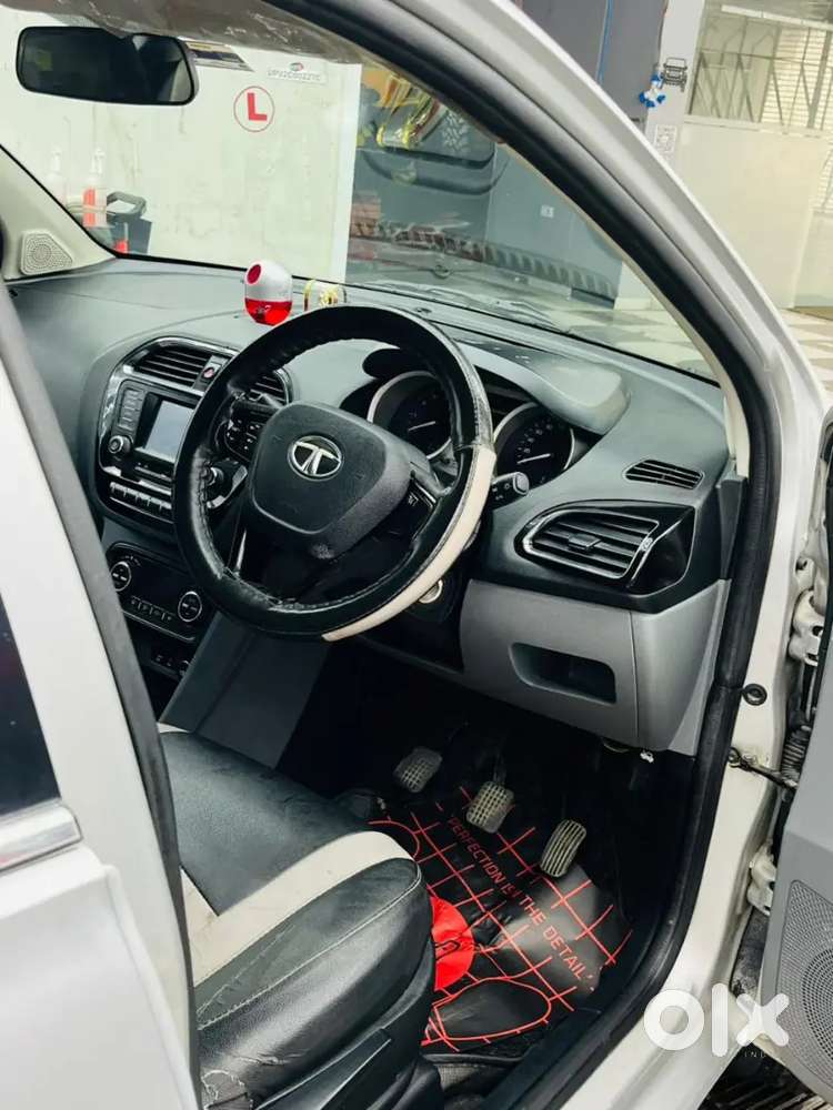 Tata Tigor Petrol 2018 Variant Last Year