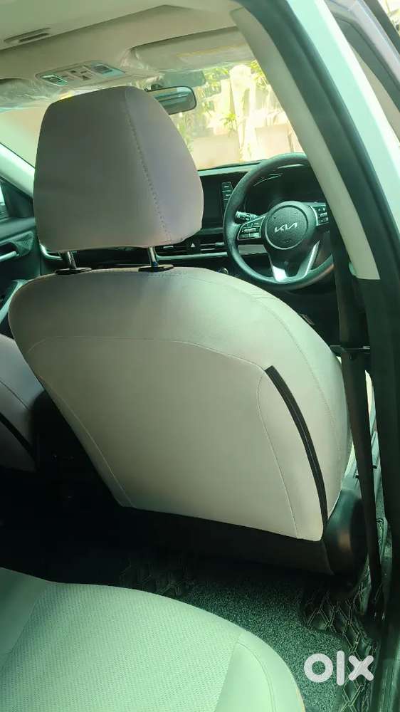 Petrol  Imt ,well Maintained,  Kia Under Warranty 2027 November