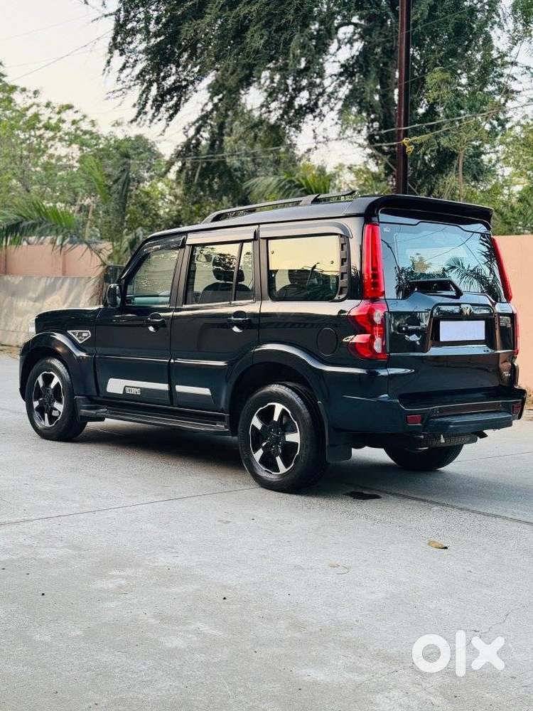 Mahindra Scorpio Classic 2.2 S Mt 7 Str, 2023, Diesel