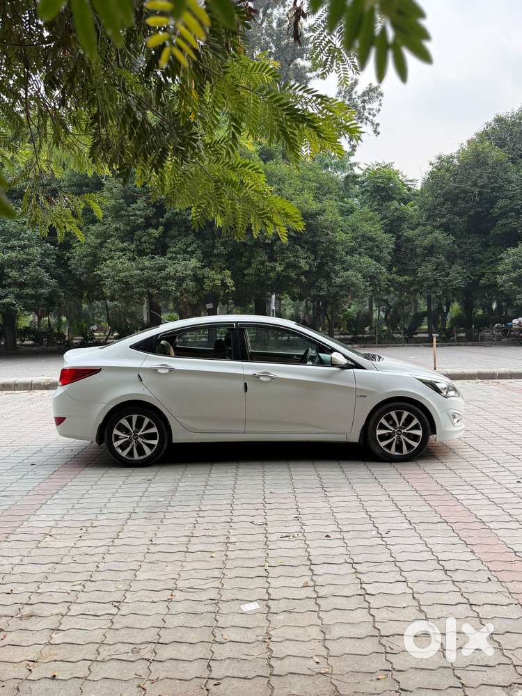 Hyundai Verna, 2015, Diesel