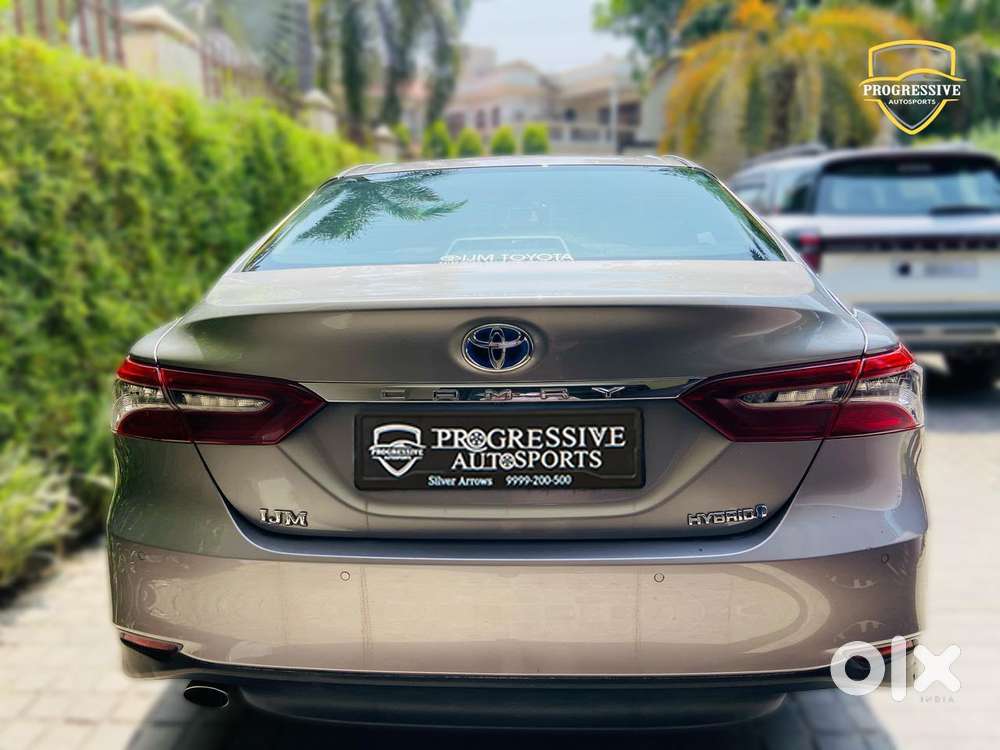 Toyota Camry Hybrid, 2023, Petrol