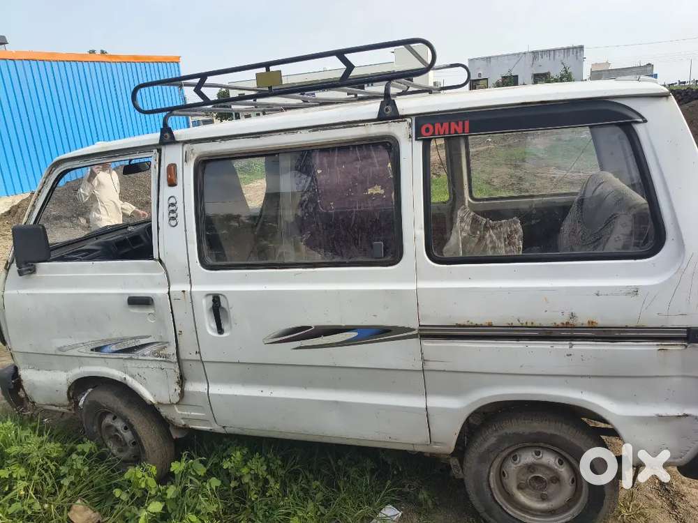 Maruti Suzuki Omni 0.8 2007 Only Scrap गाड़ी में बैटरी नहीं है