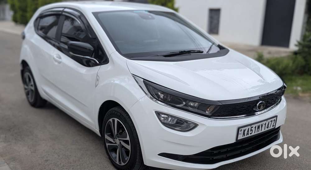 Tata Altroz Xz, 2025, Petrol