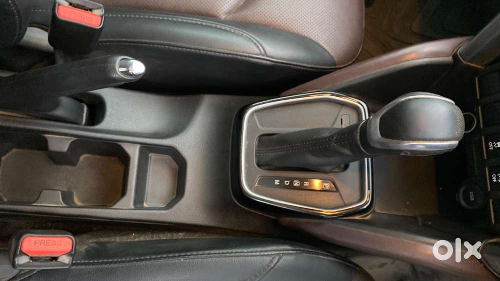 Maruti Suzuki Grand Vitara 1.5 Alpha Smart Hybrid At, 2023, Petrol