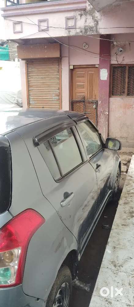 Maruti Suzuki Swift 2009 Diesel 80000 Km Driven