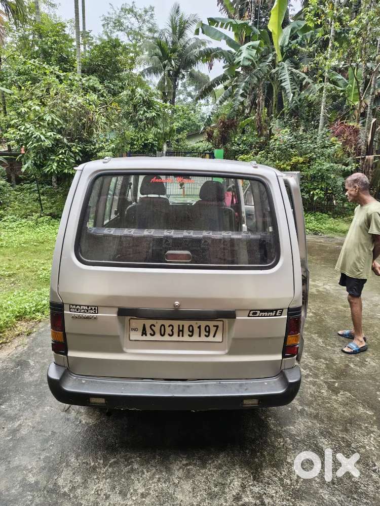 Omni 8 Seater