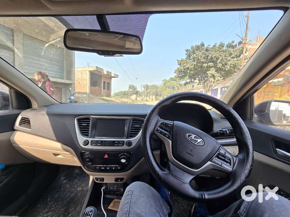 Hyundai Verna 1.6 Sx Black