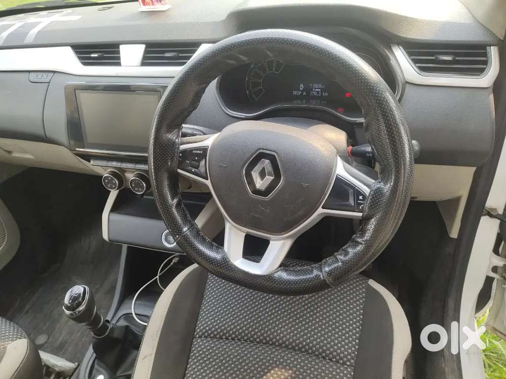 Renault Triber 1.0 Petrol 2022