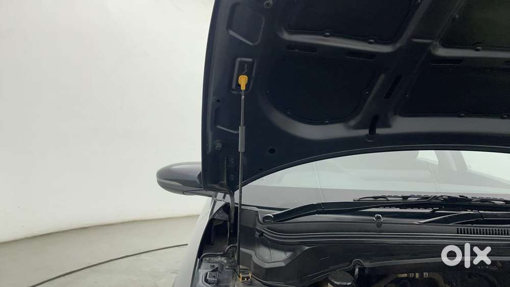 Hyundai New I20 1.2 Asta (o) Mt, 2023, Petrol