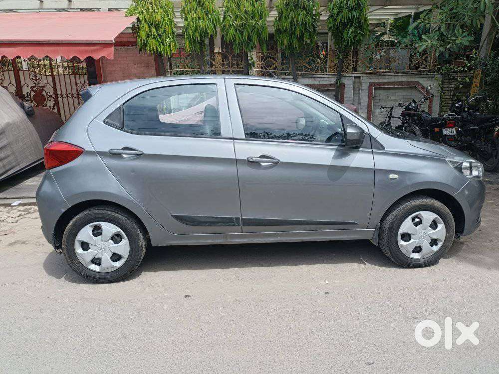 Tata Tiago 1.2 Revotron Xta, 2018, Petrol