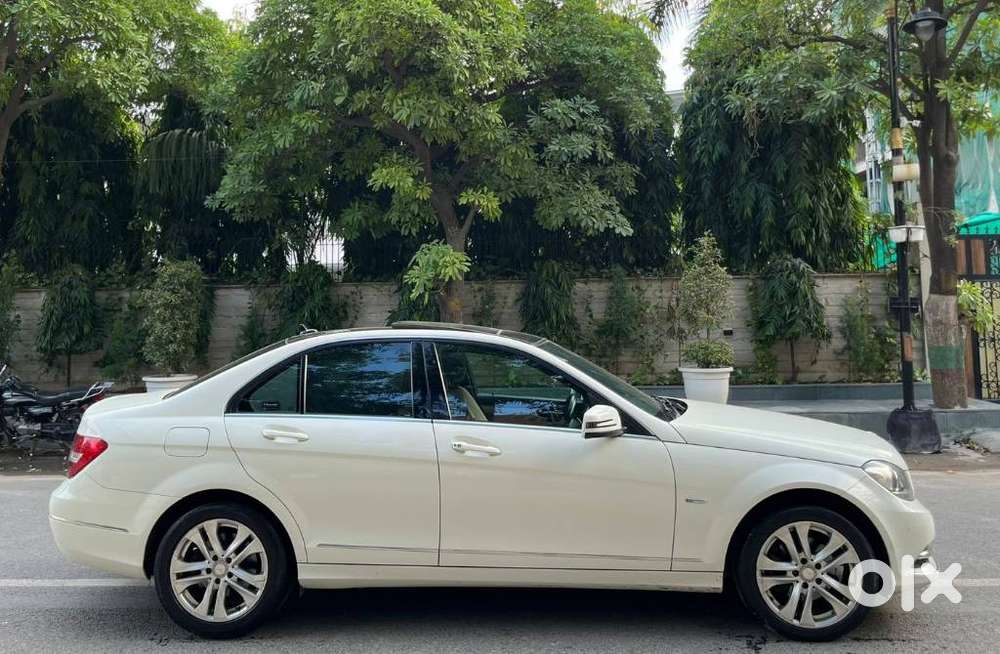 Mercedes-benz C-class C 200 Progressive, 2012, Petrol