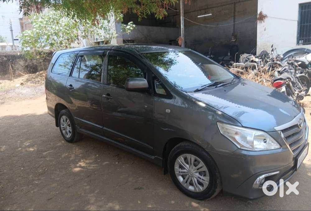 Toyota Innova 2 5 G