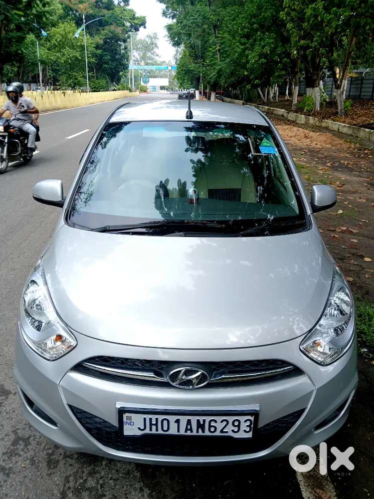 Hyundai I10 Sportz Petrol 2011