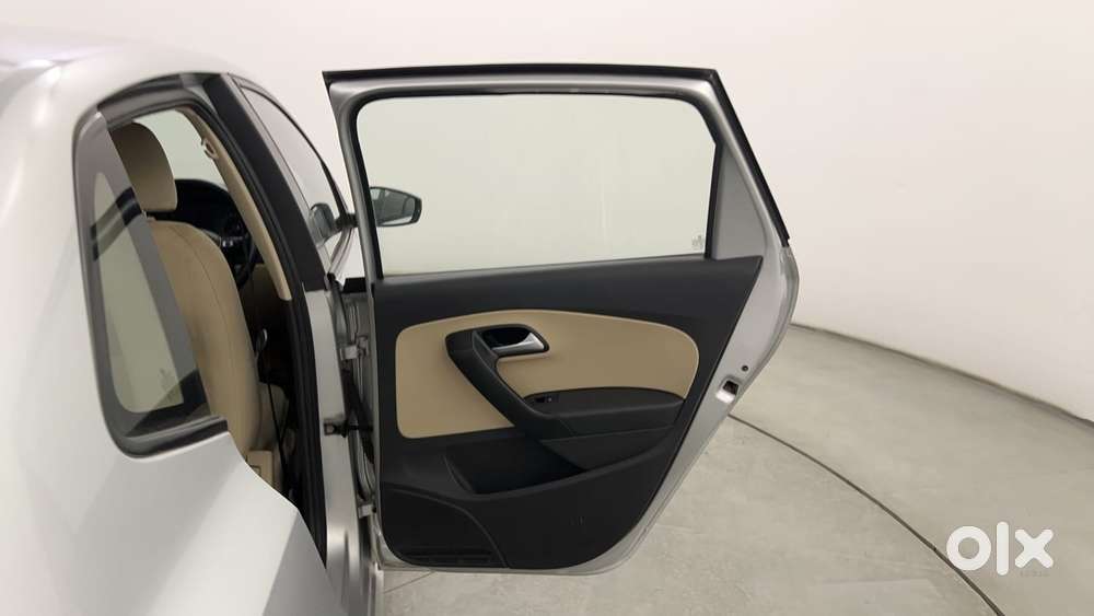 Volkswagen Ameo 1.2 Mpi Highline 16 Alloy, 2016, Petrol