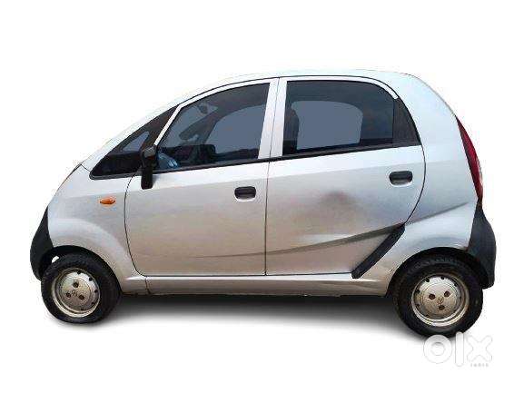 Tata Nano Xe, 2012, Petrol